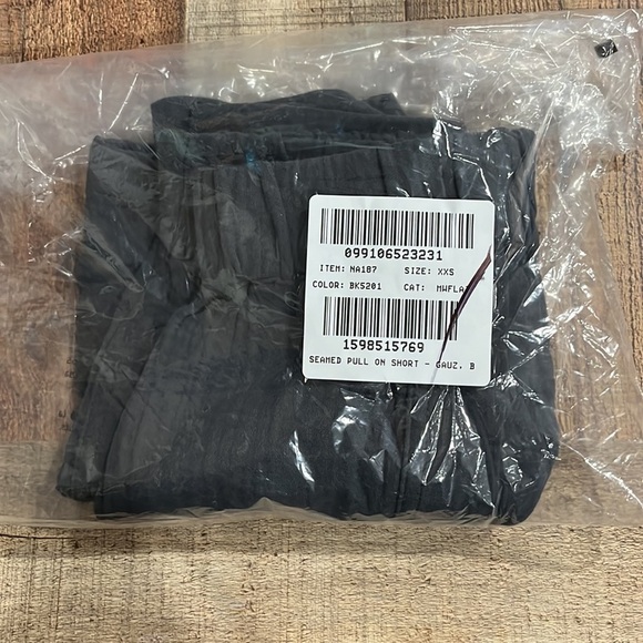 Madewell Easy Pull On Shorts Lightspun NA187 Black XXS/S - Picture 7 of 7